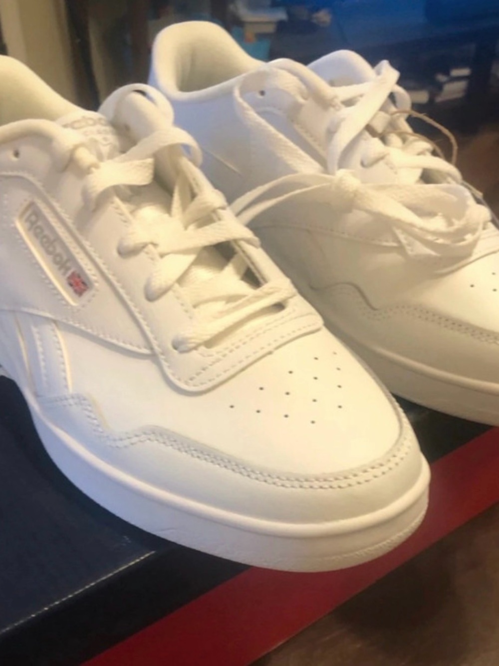Reebok White Leather Low-Top Athletic Sneakers